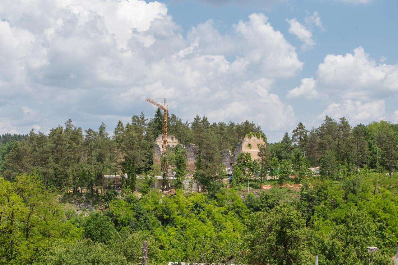 Soba Agata Hotel Slunj Bagian luar foto